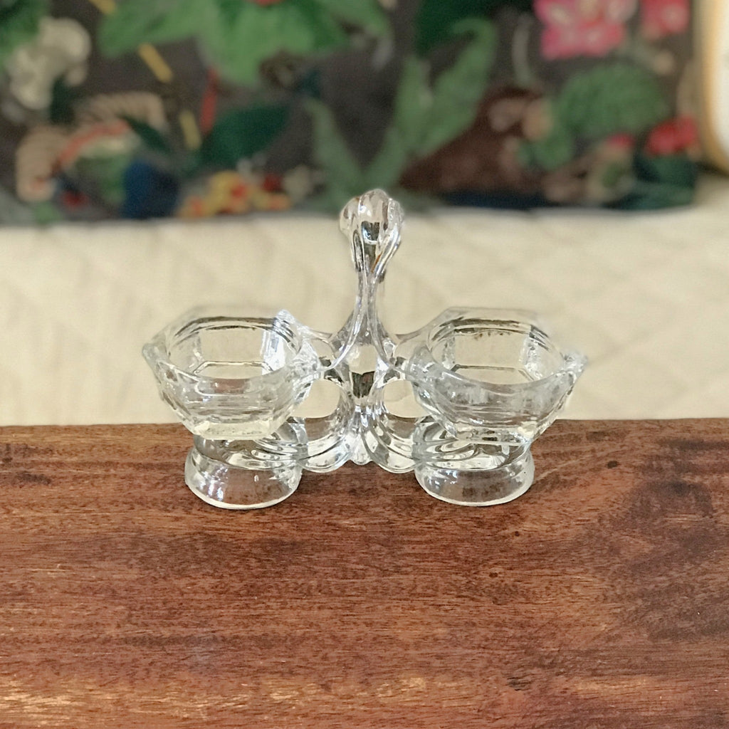 Salière et poivrière ou saleron double en cristal moulé années 50 60 par Hello Broc brocante en ligne