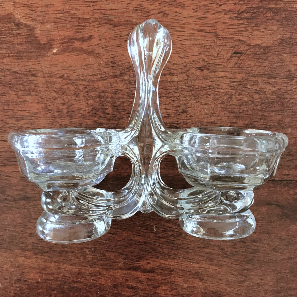 Salière et poivrière ou saleron double en cristal moulé années 50 60 par Hello Broc brocante en ligne