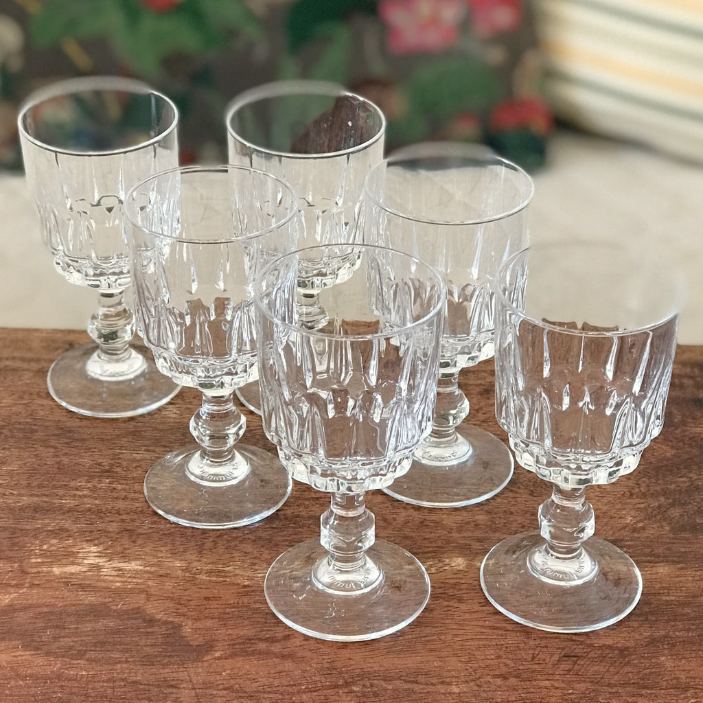 Lot de 6 verres à vin cuit ou porto vintage striés Luminarc France modèle Lance  contenance de 10 cl par Hello Broc brocante en ligne