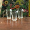 Ensemble de 3 gobelets de table anciens évasés en verre moulé par Hello Broc brocante en ligne