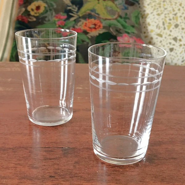 Paire de verres à eau en cristal taillé contenance de 13 cl par Hello Broc brocante en ligne