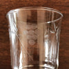 Paire de verres à eau en verre gravé grappes contenance 16 cl par Hello Broc brocante en ligne