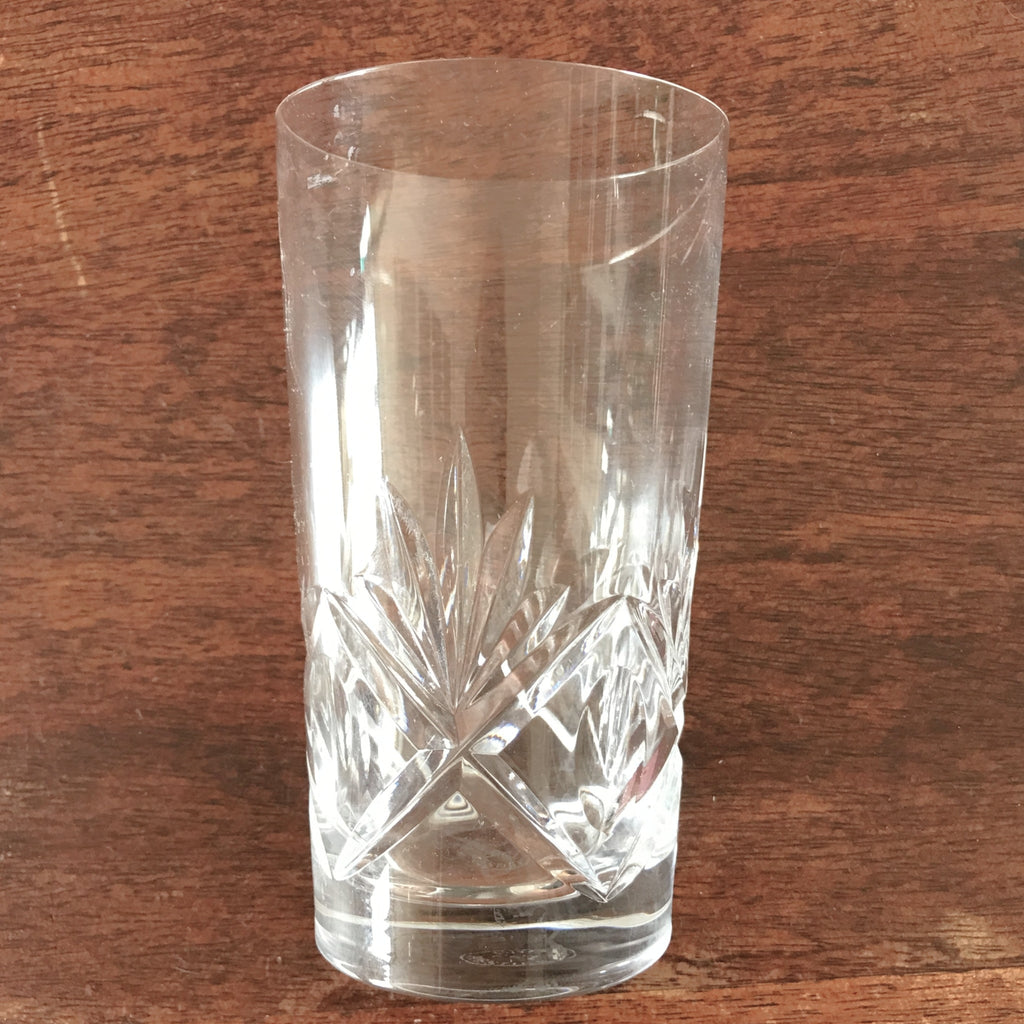Paire de verres vintage hauts à orangeade, whisky en cristal taillé - high ball gravés C.C.L. pour Compagnie Cristallière de Lorraine par Hello Broc brocante en ligne