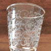 Lot de 7 verres à vin blanc ou à digestif sur pied décor arabesques attribution Luminarc contenance 6 cl par Hello Broc brocante en ligne
