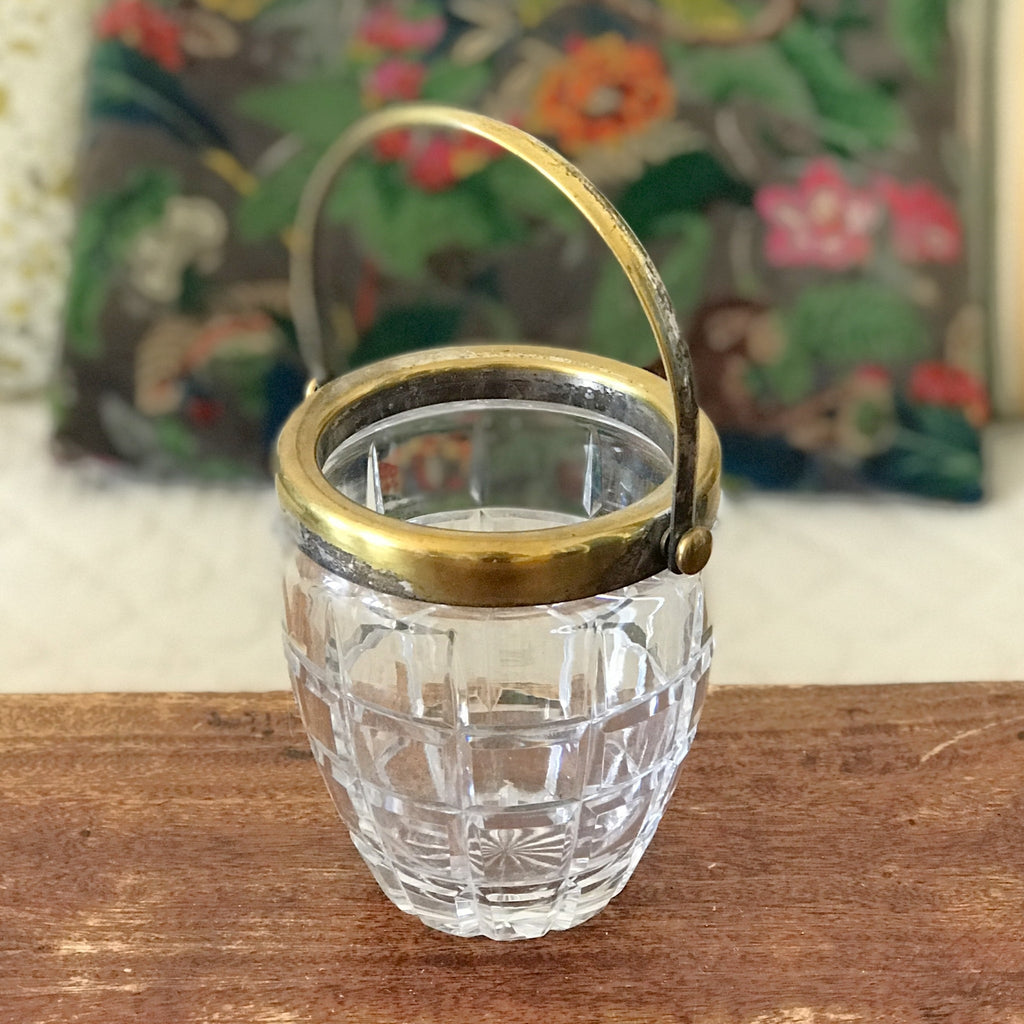 Petit seau vintage à glace ou glaçons en cristal taillé anse et rebord doré par Hello Broc brocante en ligne
