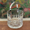 Seau à glace droit bas en cristal gravé poignée métal chromé hauteur de 10,5 cm par Hello Broc brocante en ligne