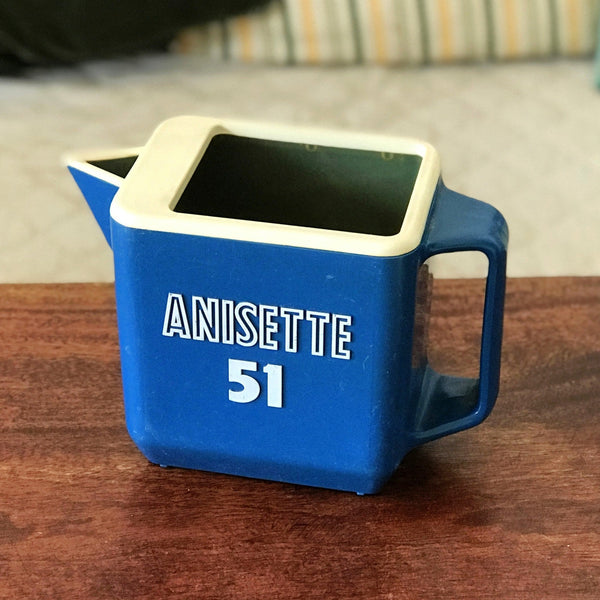 Pichet vintage bleu Anisette 51  1 litre années 60 / 70 par Hello Broc brocante en ligne