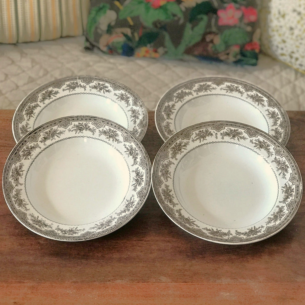 Lot de 4 assiettes creuses anciennes Faïencerie Onnaing Terre de Fer décor Roses - Mousses par Hello Broc brocante en ligne