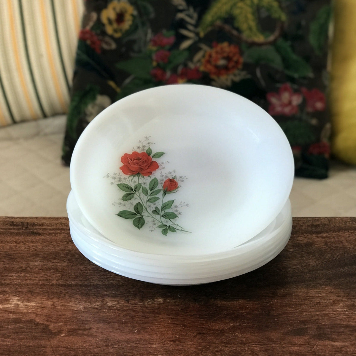 6 assiettes dessert Arcopal France fleurs bleues vintage diamètre 19 cm - Arts de la table