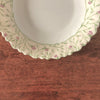 Lot de 5 assiettes creuses ou  à soupe vintage Luminarc verre opalin blanc décor fleurs mauves sur fond jaune pâle par Hello Broc brocante en ligne