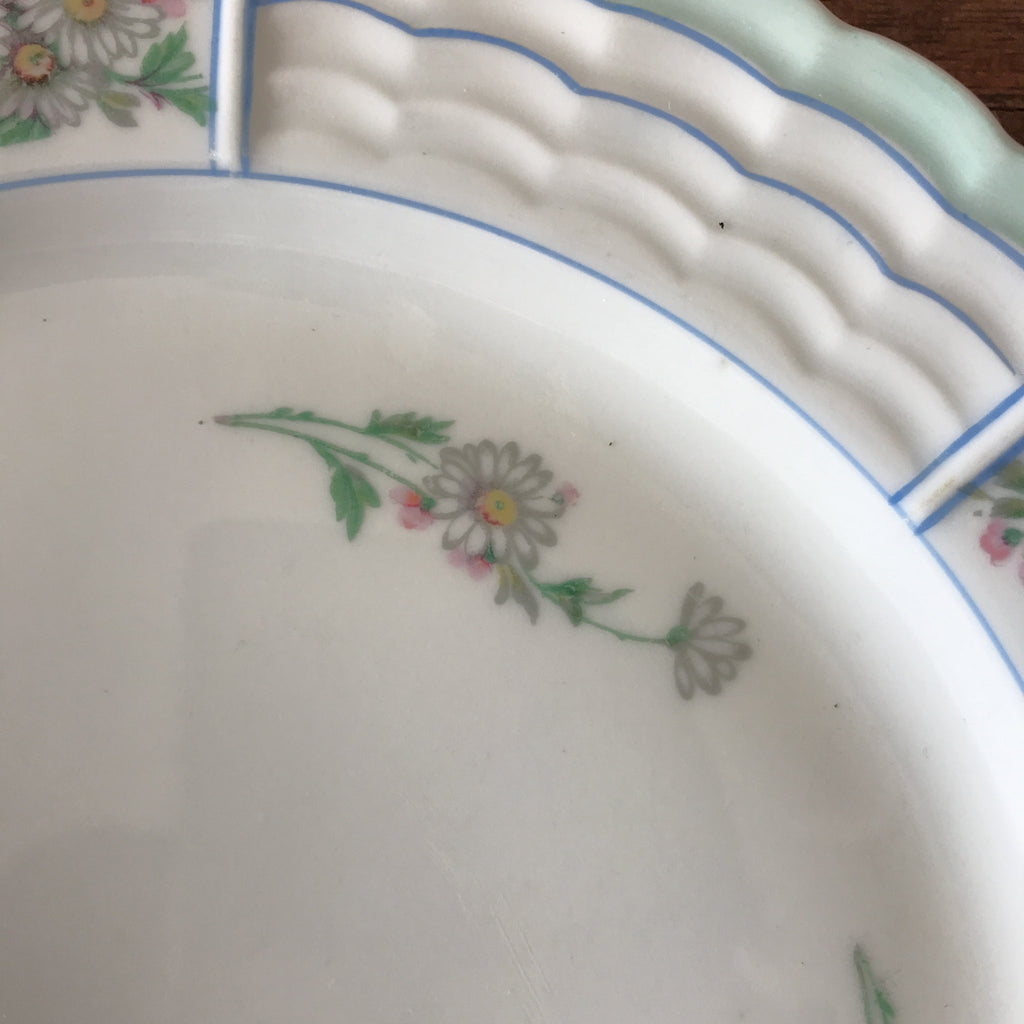 Lot de 6 assiettes plates en porcelaine de Limoges Lanternier décor bleu et fleuri par Hello Broc brocante en ligne