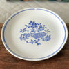 Assiette plate vintage en faïence de Moulin des Loups Orchies France décor Oiseau bleu diamètre de 24 cm par Hello Broc brocante en ligne