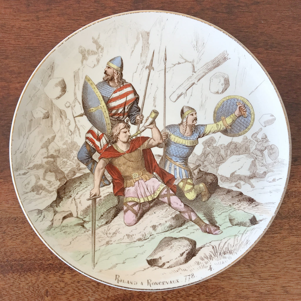 Lot de 6 assiettes anciennes de collection en faïence polychrome Creil & Montereau Nos Gloires Militaires fin du 19ème siècle diamètre de 20 cm par Hello Broc brocante en ligne 