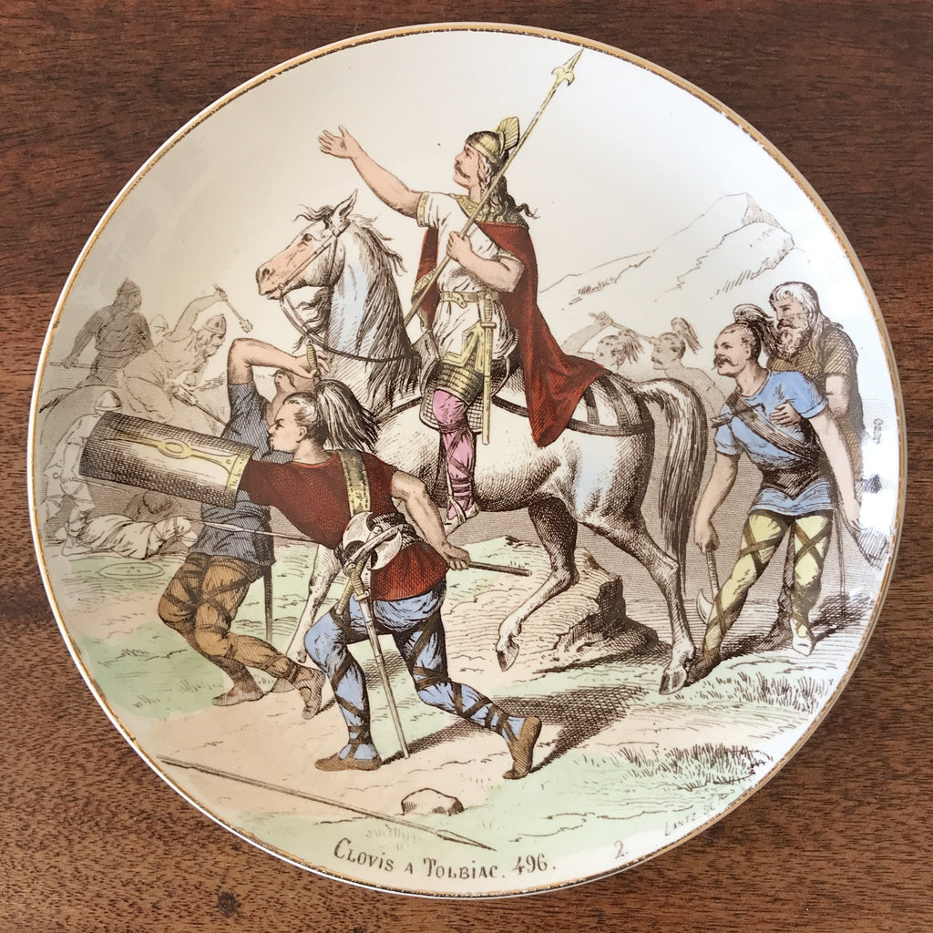 Lot de 6 assiettes anciennes de collection en faïence polychrome Creil & Montereau Nos Gloires Militaires fin du 19ème siècle diamètre de 20 cm par Hello Broc brocante en ligne 