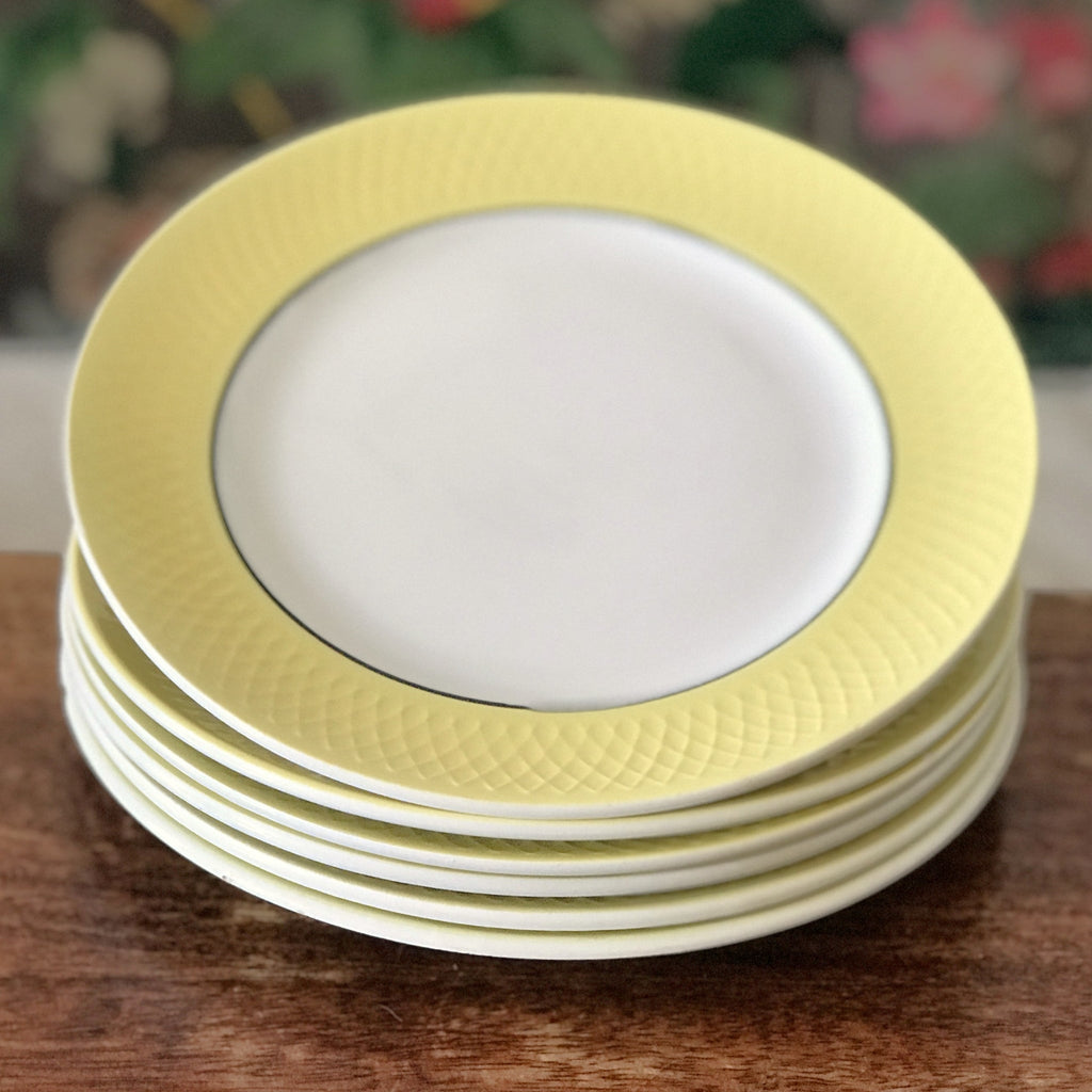 Lot de 6 petits assiettes à dessert vintage Moulin des Loups Orchies décor jaune diamètre 19 cm par Hello Broc brocante en ligne