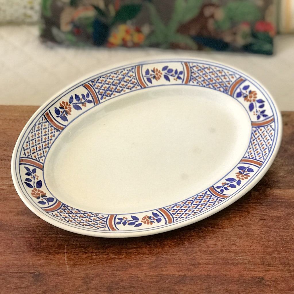 Plat ovale ancien en faïence de Lunéville Keller & Guérin décor Rouennais dimensions 32 x 22 cm par Hello Broc brocante en ligne