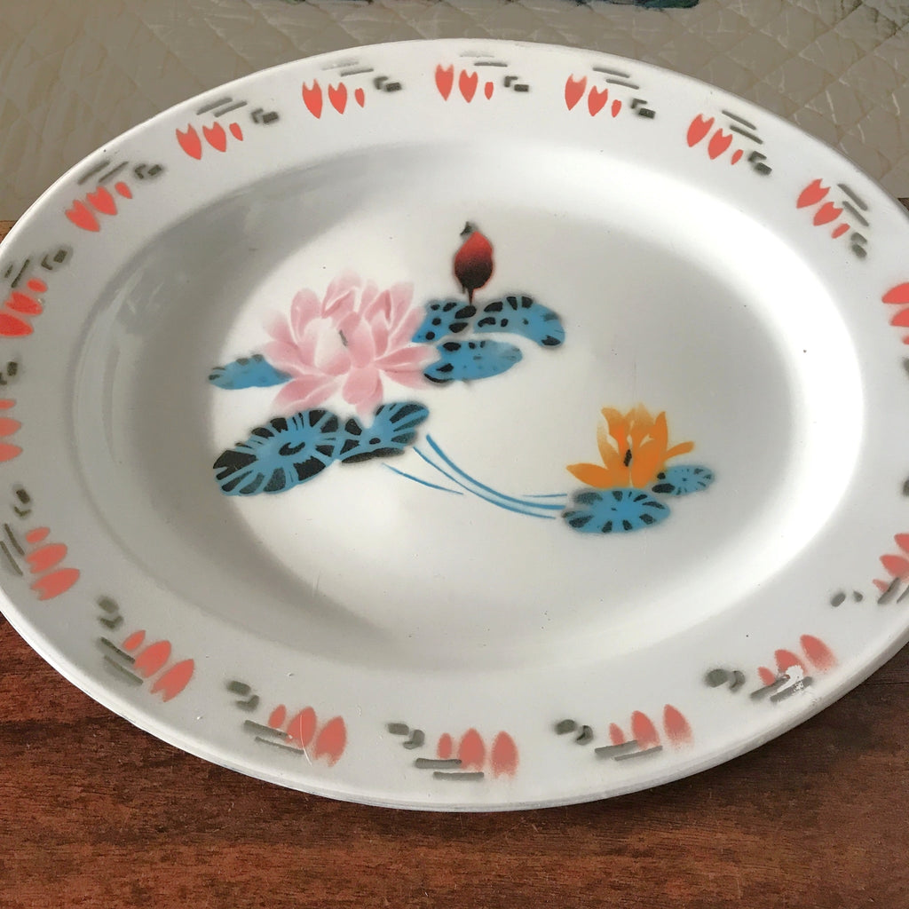 Très grand plat de service vintage de forme ovale en métal émaillé longueur 45 cm de marque Bon Voyage par Hello Broc brocante en ligne 