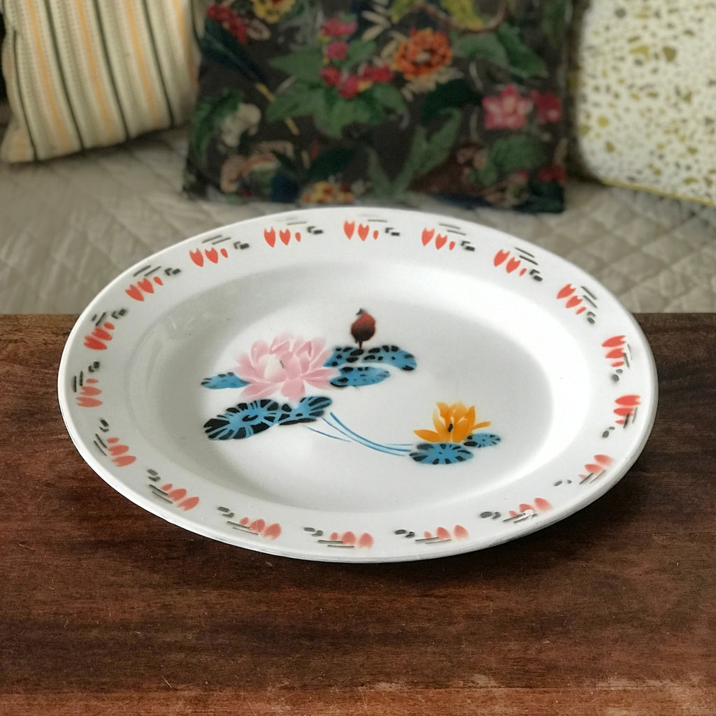 Très grand plat de service vintage de forme ovale en métal émaillé de marque Bon Voyage par Hello Broc brocante en ligne 