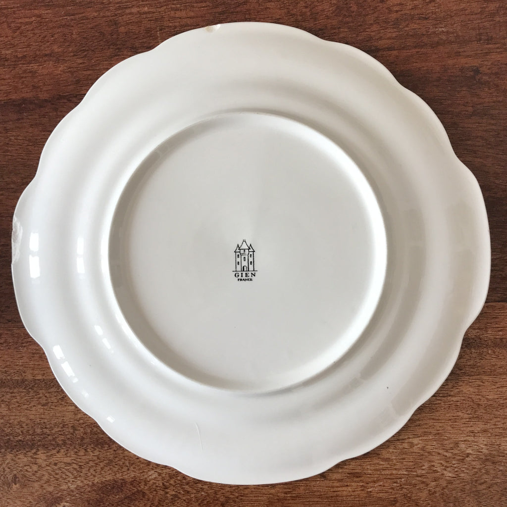 Plat de service vintage pour gâteau ou tarte en faïence de Gien diamètre de 28 cm par Hello Broc brocante en ligne