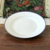 Plat de service rond et plat en porcelaine blanche liserés doré et bleu UML France diamètre de 28 cm par Hello Broc brocante en ligne