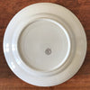 Plat de service rond en faïence blanche et jaune Orchies Moulin des Loups France diamètre de 27 cm par Hello Broc brocante en ligne