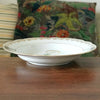 Plat de service rond et creux avec rebord en porcelaine du Berry décor calèche diamètre de 29 cm par Hello Broc brocante en ligne