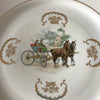 Plat de service rond vintage attribution porcelaine du Berry décor central calèche et volutes dorés par Hello Broc brocante en ligne