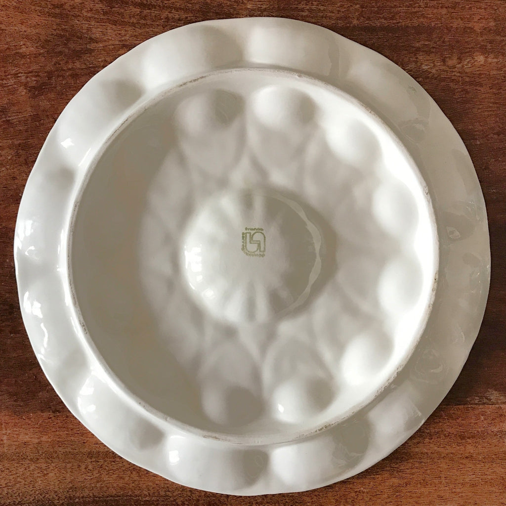 Grand plat de service rond en barbotine pour huîtres, fruits de mer et coquillages Sarreguemines par Hello Broc brocante en ligne