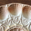Grand plat de service rond en barbotine pour huîtres, fruits de mer et coquillages Sarreguemines par Hello Broc brocante en ligne