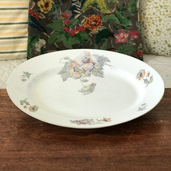 Grand plat de service ovale en porcelaine ULIM Limoges France à décor pavots par Hello Broc brocante en ligne