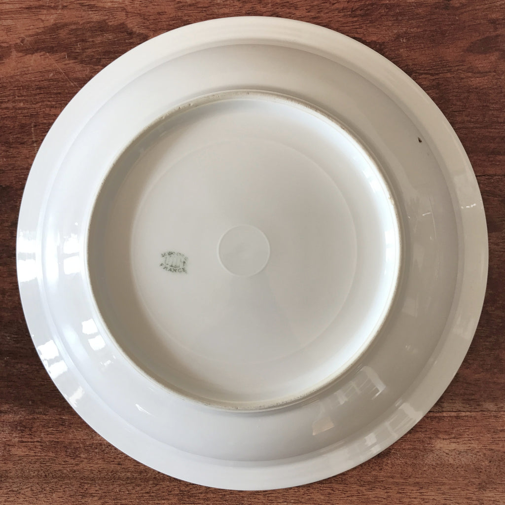 Plat rond et creux en porcelaine de Limoges décor pavots diamètre de 29 cm par Hello Broc brocante en ligne