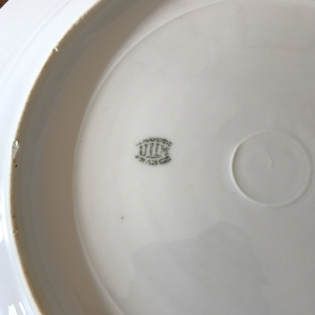 Grand plat rond légèrement creux en porcelaine de Limoges ULIM décor pavots diamètre de 31 cm par Hello Broc brocante en ligne