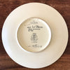 Grand plat de service rond Atelier d'Art Longwy Série La Chasse La Plaine par Hello Broc brocante en ligne