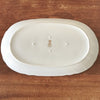 Plat de service ovale vintage blanc liseré doré Porcelaine du Berry 36 x 22 cm par Hello Broc brocante en ligne