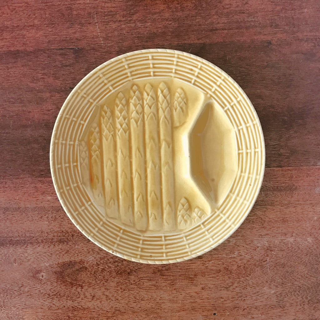 Lot de 6 assiettes à asperges jaune moutarde de Sarreguemines par Hello Broc brocante en ligne