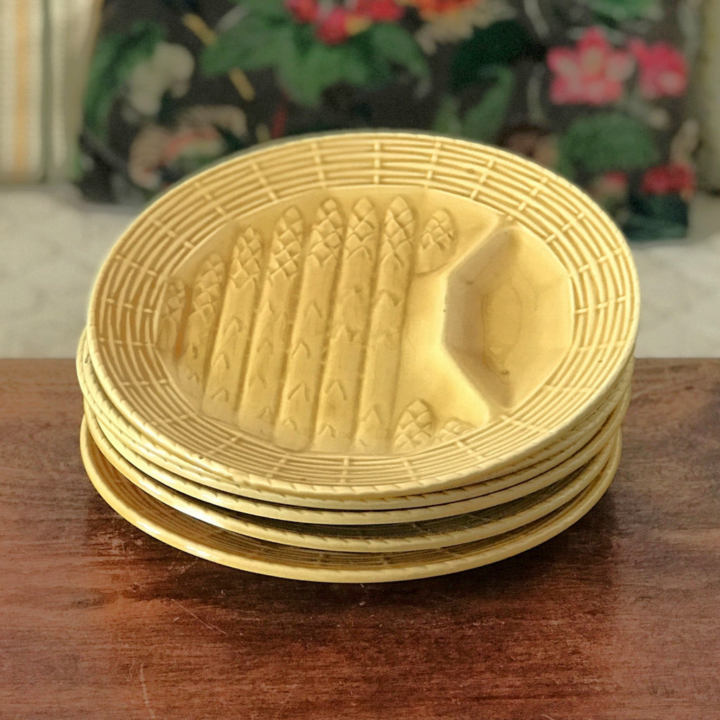 Lot de 6 assiettes à asperges jaune moutarde de Sarreguemines par Hello Broc brocante en ligne