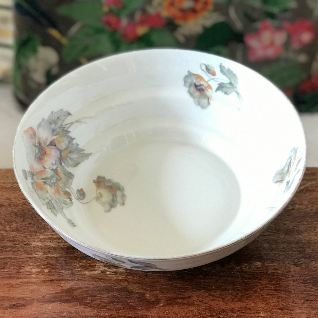 Saladier en porcelaine de Limoges France ULIM au décor pavots par Hello Broc brocante en ligne