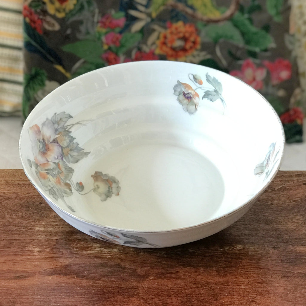 Saladier en porcelaine de Limoges France ULIM au décor pavots par Hello Broc brocante en ligne