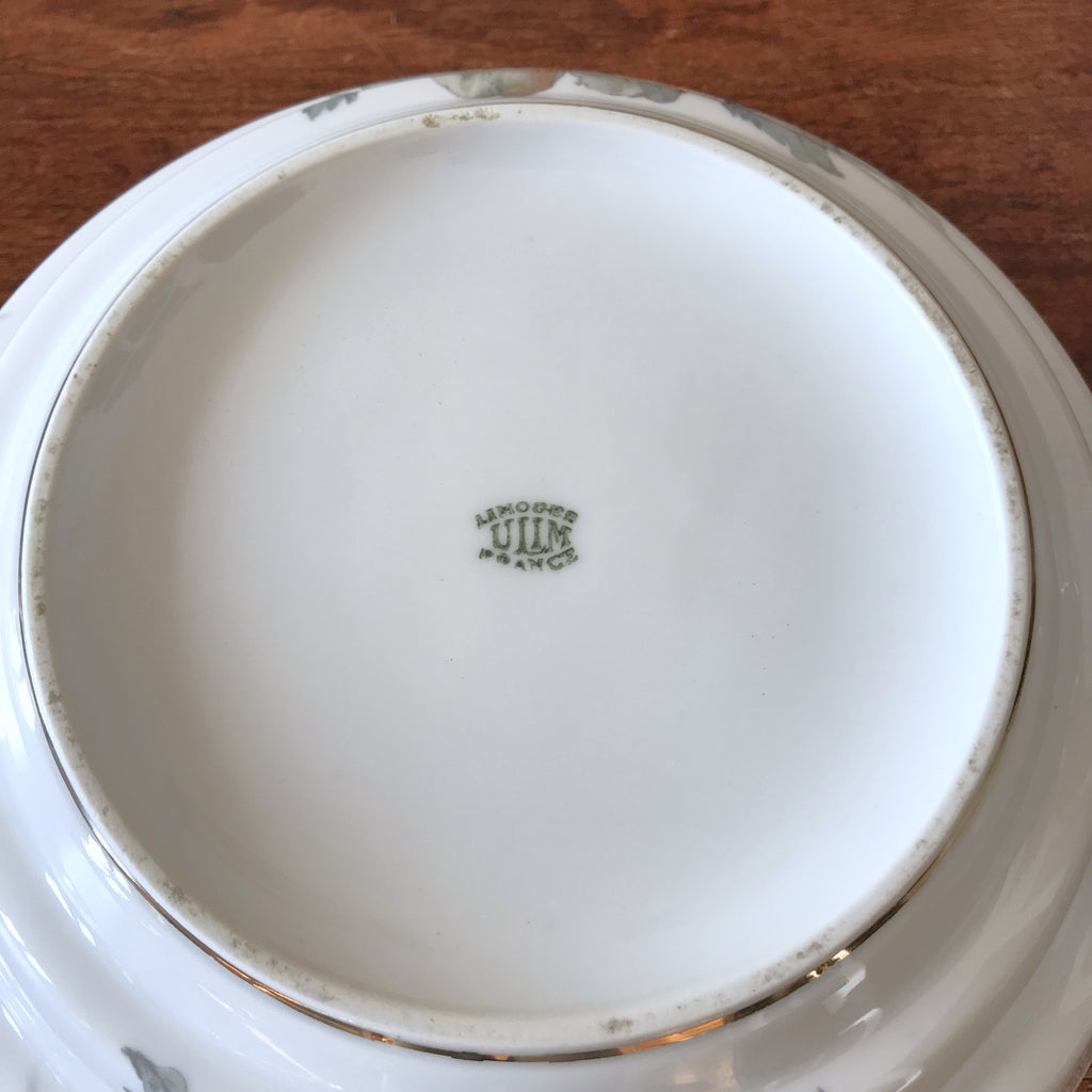 Saladier en porcelaine de Limoges France ULIM au décor pavots par Hello Broc brocante en ligne