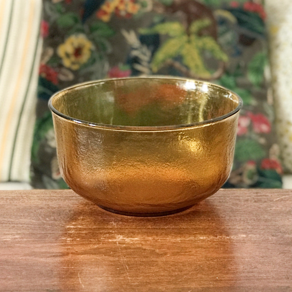 Saladier vintage en verre ambré Codec années 70 par Hello Broc brocante en ligne