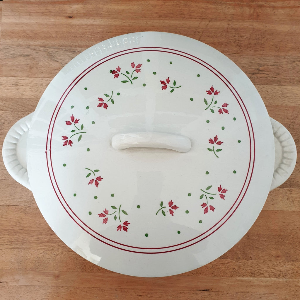 Soupière vintage de Keller & Guérin Lunéville décor Monique par Hello Broc brocante en ligne