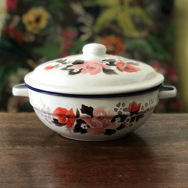 Petite soupière en tôle émaillée Bumper Harvest 16 cm par Hello Broc brocante en ligne