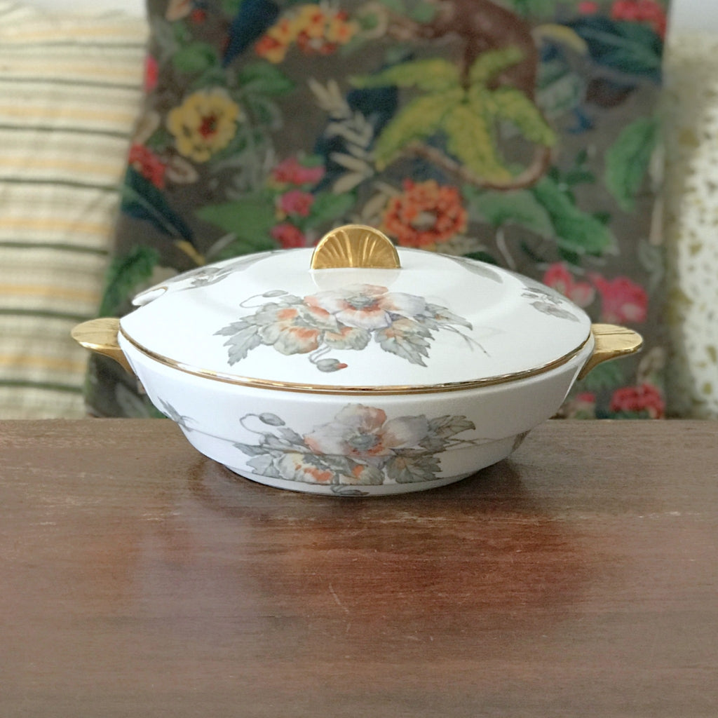 Grande soupière Art Déco ULIM en porcelaine de Limoges décor fleurs de pavot par Hello Broc brocante en ligne