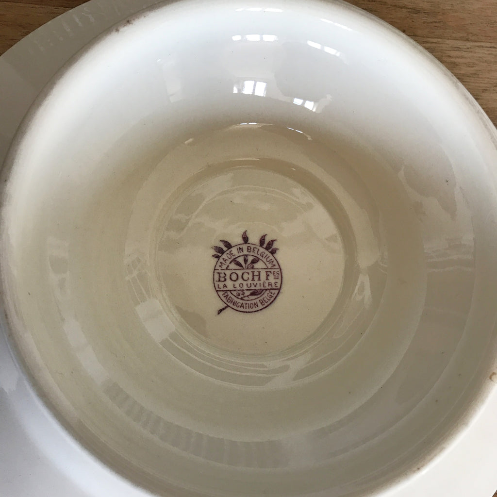 Présentoir à gâteau sur piédouche de Boch La Louvière par Hello Broc brocante en ligne