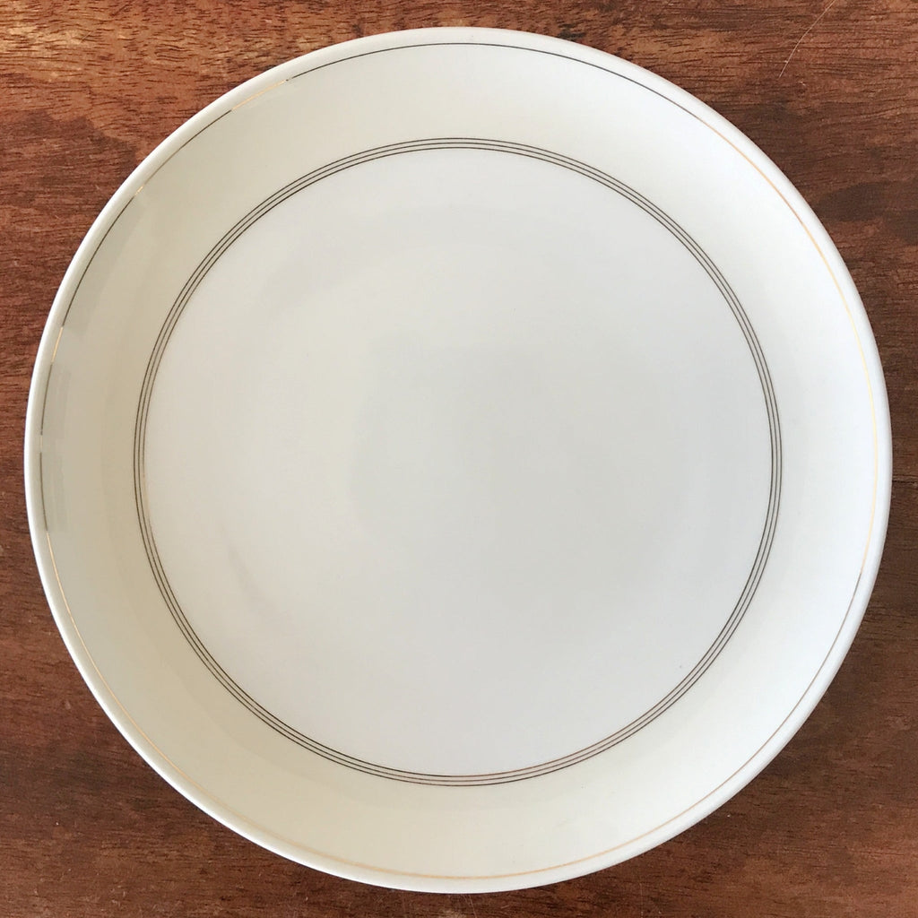 Présentoir à gâteau sur petit piédouche porcelaine de Limoges A. Vignaud par Hello Broc brocante en ligne
