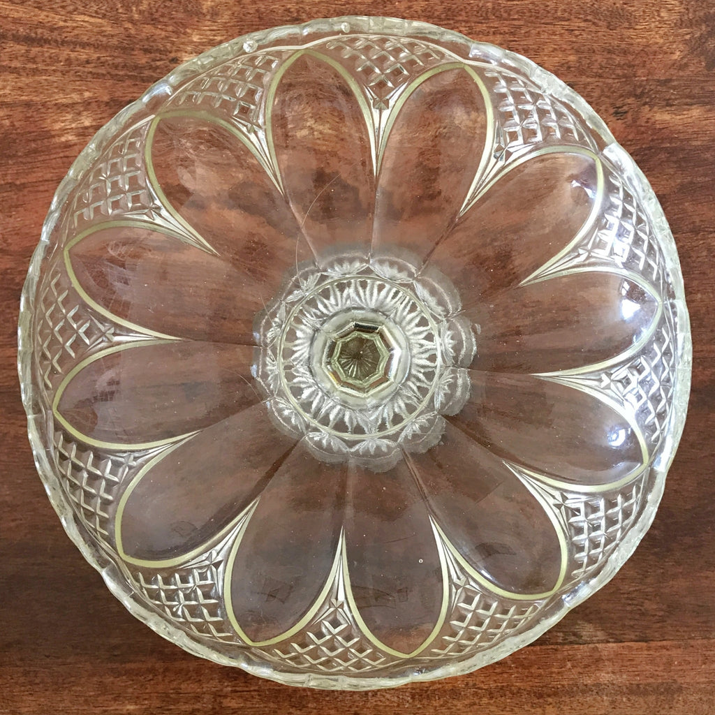 Grand compotier vintage sur pied en cristal moulé années 50 par Hello Broc brocante en ligne