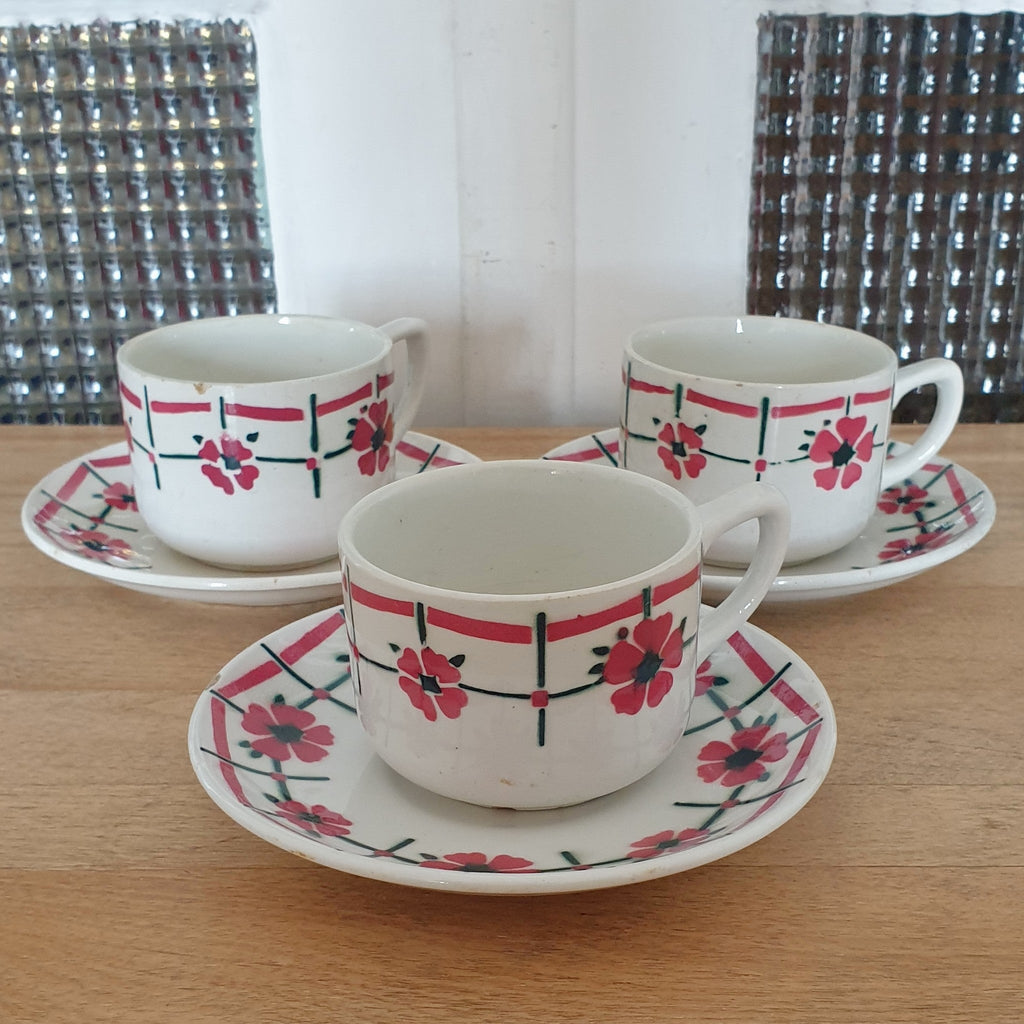 Ensemble de 3 tasses et sous-tasses à café décor Monique de Céranord Saint Amand Nord par Hello Broc brocante en ligne
