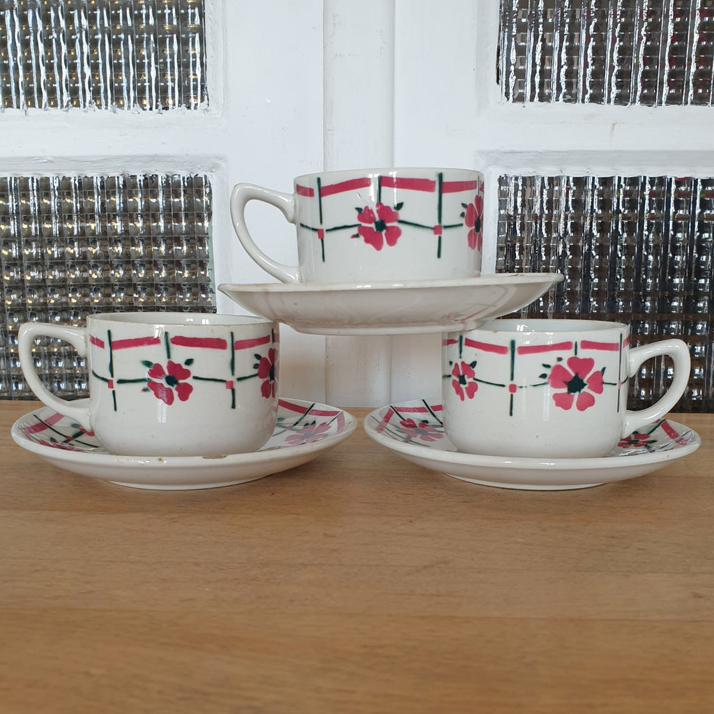 Ensemble de 3 tasses et sous-tasses à café décor Monique de Céranord Saint Amand Nord par Hello Broc brocante en ligne