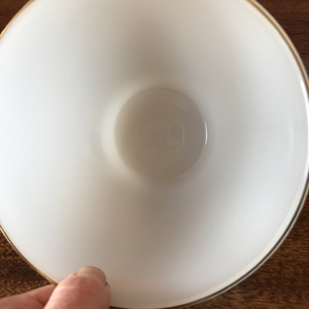 Lot 4 bols Huile Lesieur vintage en verre opalin blanc par Hello Broc brocante en ligne