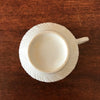 Ensemble 3 tasses à thé et 3 soucoupes décor torse en creux fleurs roses en faïence fine par Hello Broc brocante en ligne